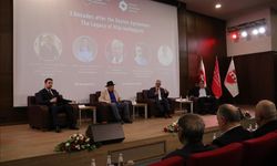 Üsküp'te Aliya İzetbegoviç'in doğumunun 100. yılı dolayısıyla konferans düzenlendi