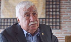 Oyuncu Ahmet Gülhan 85 yaşında vefat etti