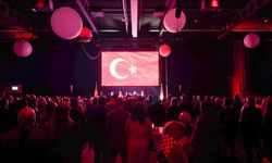 Hollanda'da 29 Ekim Cumhuriyet Bayramı çifte resepsiyonla kutlandı