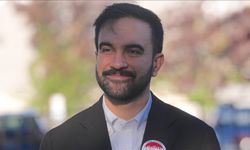 New York'un ilk Müslüman Belediye başkan adayı Mamdani, sandıktan zaferle çıktı