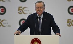 Erdoğan: Alın teri ve emek hiçbir ideolojiye ipotek edilemeyecek kadar kutsaldır