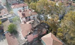 Bakan Kurum, Sındırgı'daki hasar tespit çalışmalarının tamamladığını bildirdi