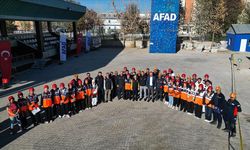 AFAD gönüllüsü 350 üniversite öğrencisi, zorlu eğitimlerle göreve hazırlanıyor