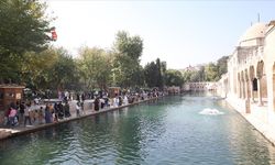 Balıklıgöl'de ara tatil yoğunluğu yaşanıyor