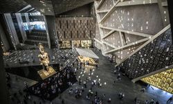 Büyük Mısır Müzesi, misafirlerini çağlar arası yolculuğa çıkarıyor