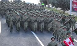 Atatürk'ün Ankara'ya gelişinin 106'ncı yılı dolayısıyla "Atatürk Garnizon Koşusu" yapıldı