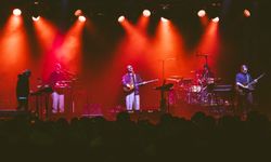 Yüzyüzeyken Konuşuruz başkentte sahne alacak