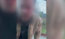 Başkentte taksi şoförünün kadın sürücünün aracına saldırması cep telefonu kamerasında