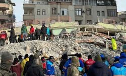 78 kişinin öldüğü Hakimbey Apartmanı davasında 4 sanık ceza aldı, 2 sanığa ise beraat