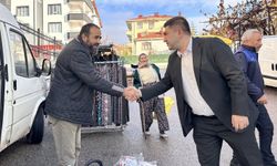Başkan Doğanay, pazarcıları ve esnafı ziyaret etti