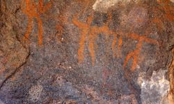 Kayseri'de Neolitik Çağ'a ait olduğu değerlendirilen insan figürlü kaya resimleri keşfedildi