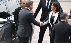 CHP Genel Başkanı Özel, DEM Parti heyeti ile görüştü