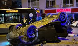 Ankara'da 3 aracın karıştığı trafik kazasında 1 kişi yaralandı