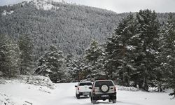 Ankara'nın yüksek kesimleri karla kaplandı