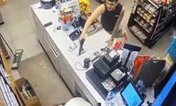 Akaryakıt istasyonunun marketindeki cinayetin güvenlik kamera kayıtları ortaya çıktı