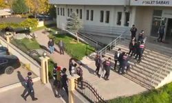 Denizli merkezli 2 ilde katalogdan evlilik vaadiyle dolandırıcılığa 5 gözaltı