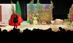 Kırmızı Başlıklı Kız Müzikali Keçiören’de çocuklarla buluştu