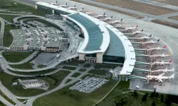 Ankara'da hava sahası trafiğe kapatıldı