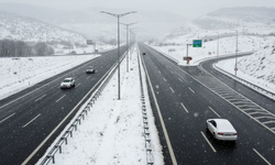 Bakanlık: D-100'ün Gerede-Karabük sınırı kar nedeniyle ulaşıma kapatıldı