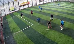 Halı sahada kalp krizi geçirip öldü