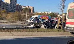 Başakşehir'de trafik kazası: 1 ölü 2 ağır yaralı