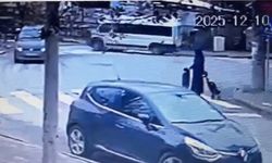 Minibüsün çarparak Miraç’ın ölümüne neden olduğu kazanın kamera görüntüsü ortaya çıktı