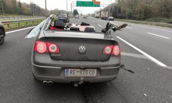 Otoyolda otomobil çekiciye çarptı; 1 ölü, 1 yaralı