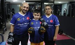 Özel birey Alptuğ Ali'nin mutluluğu için ailece spora başladılar