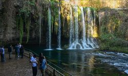 Düden Şelalesi dört mevsim ziyaretçi ağırlıyor