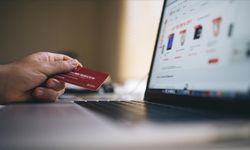 AB, e-ticarette dışarından gelen küçük paketlerden 3 avro vergi alacak