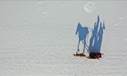 Turistik Doğu Ekspresi Çıldır Gölü'nü şenlendirdi