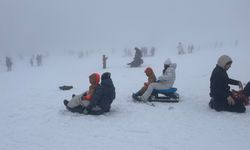Uludağ, günübirlik tatilcilerin akınına uğradı