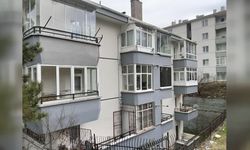 Ankara’da taşıyıcı kolonlarında hasar tespit edilen bina tahliye edildi