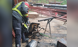 Isınmak için yaktığı ateşe tiner döken işçi yaralandı