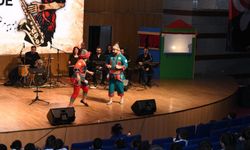 ABB, Karagöz ve Hacivat’ı çocuklarla buluşturdu