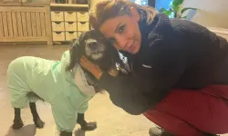 Kliniğine terk edilen köpeği sahiplendi