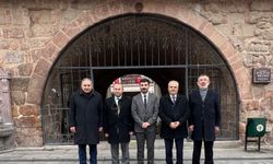 Nallıhan Müftüsü Aydın, Tapduk Emre'nin türbesini ziyaret etti