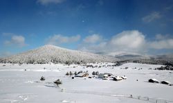 Eğriova Yaylası beyaza büründü