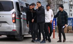 Bursa’da kendilerini polis olarak tanıtan 2 dolandırıcılık şüphelisi tutuklandı