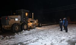 Başkan Çırpanoğlu kar mesaisinde: Kahramankazan güne huzurla uyanacak