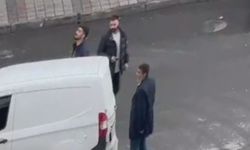 Sultangazi'de enişte ile kayınbirader arasında gerginlik; birbirlerine silah çektiler