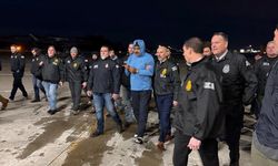 Maduro ve eşi mahkemeye götürüldü