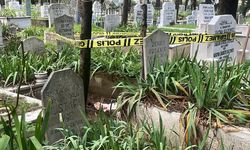 Mezarlıkta, poşette gömülü halde cenin bulundu