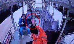 Otobüste epilepsi nöbeti geçiren yolcu koltuktan düştü