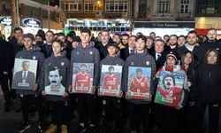 Samsunspor, futbol şehitleri için ‘sessiz yürüyüş’ gerçekleştirdi
