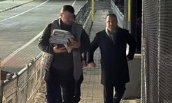 Tahliye edilen avukat Rezan Epözdemir, cezaevinden çıktı