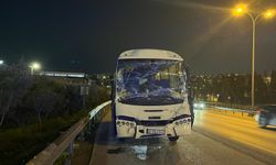 TEM Kocaeli geçişinde servis minibüsü ile TIR çarpıştı; 6 yaralı