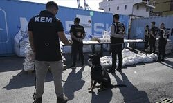 Gümrükler Muhafaza ekipleri zehir tacirlerine göz açtırmadı