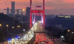 İstanbul'da akşam saatlerinde trafik yoğunluğu yüzde 85'e çıktı