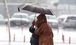 İçişleri Bakanlığından yurdun bazı kesimleri için kuvvetli sağanak, kar ve fırtına uyarısı